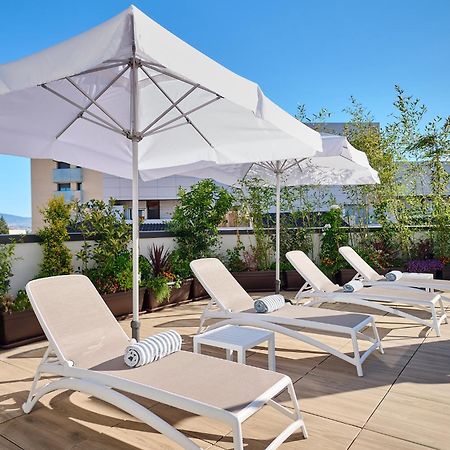 Apartamentos Luna Suites Гранада Екстериор снимка