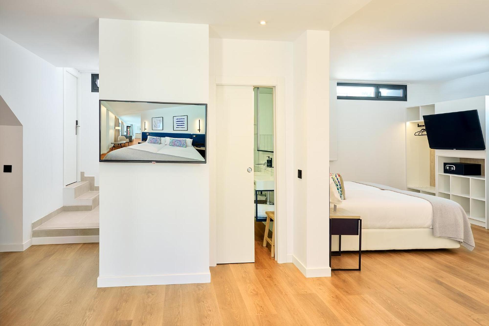 Apartamentos Luna Suites Гранада Екстериор снимка